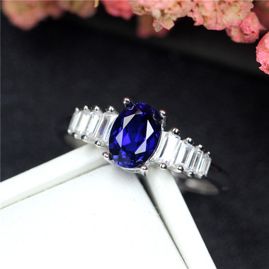 TANZANITE STERLING SILVER RING - THRONE